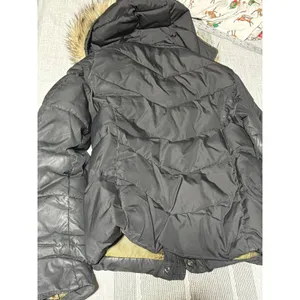 Gap women's ‎ Black Puffer Jacket Faux Fur Trim Hood Heavyweight Coat thumbnail 7