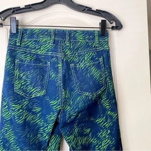I.AM.GIA Pant Tali Denim Flare Animal Print High-Rise Green Tiger‎ XS EUC thumbnail 8