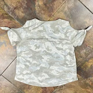 Jane & Delancey Camouflage Cold-Shoulder Cutouts Bow-Tie Short Sleeves. Knit Top thumbnail 9