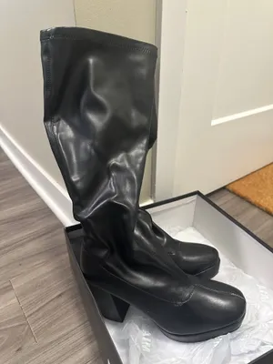 Madden Girl Black Boots thumbnail 1