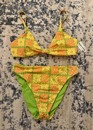 Dippin Daisy’s Swimwear Set thumbnail 1