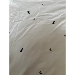 Old Navy Women's Everyday V Neck Cat Moon White Short Sleeve‎ Tee Size XL thumbnail 10