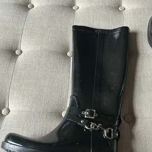 Coach Lori Black Rubber Tall Rain Boots W/ Silver Hardware Size 8 thumbnail 8