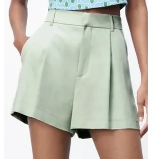 Zara mint green shorts thumbnail 2