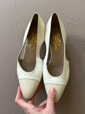 Vintage Salvatore Ferragamo Leather Pumps thumbnail 7