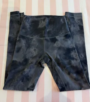 Lululemon Leggings thumbnail 1