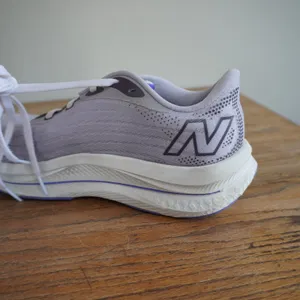 New Balance FuelCell Propel v4 Womens Size 9.5 Running Shoes Purple‎ White thumbnail 6