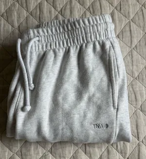 Aritzia TNA Boyfriend Sweatpants Fleece thumbnail 1