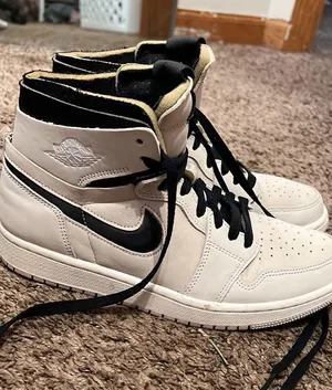 Jordan Air  Mids Barely Orange thumbnail 2