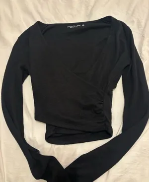 Abercrombie Wrap Top thumbnail 1