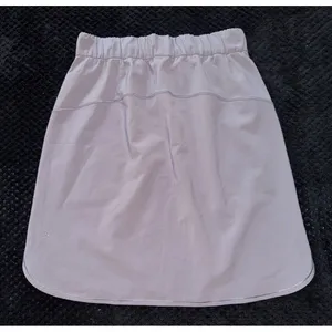 Lululemon Womens On‎ The Fly Skirt Purple Travel Commute Curved Hem Sz 6 thumbnail 2