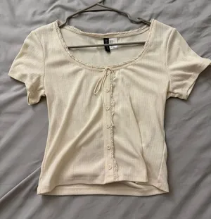 H&M Top thumbnail 1