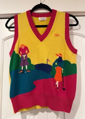 Lynx Golf collection wool Scene‎ Knit Sweater Vest - Yellow & Pink med thumbnail 1