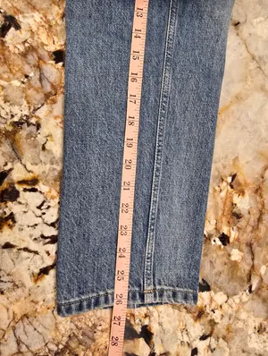 Everlane The Curvy '90s Cheeky Straight Jean Organic Cotton 27 Crop thumbnail 7