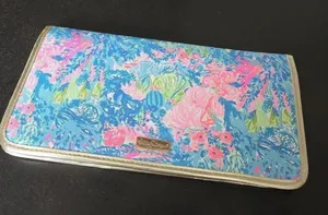LILLY PULITZER Multi-color Spring Prints‎ Travel Organizer Wallet Slim Design thumbnail 1
