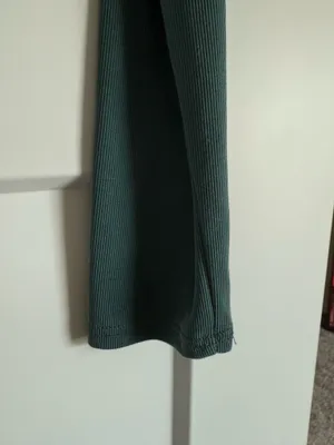 Teal crop top thumbnail 4