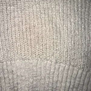 Cream sweater thumbnail 4