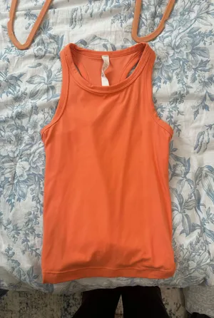Lululemon Tank thumbnail 1