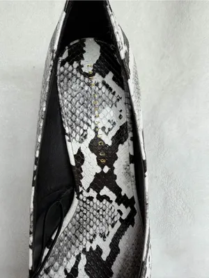 Zara women shoes 36/US 7.5 Snake Print Block Heels Pumps New No Box thumbnail 9