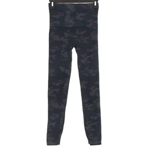 Spanx Legging Look At Me Now Seamless Camo Athleisure Grunge Urban Black Medium thumbnail 3