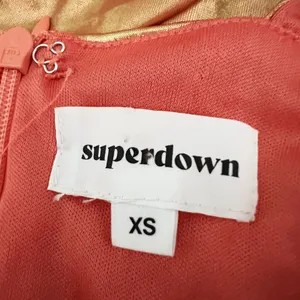 Superdown Kerrie Deep V Neck Metallic Holographic Orange Sparkle Ruched Dress XS thumbnail 2