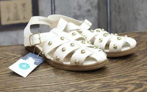 Universal Thread Womens Winnie Studded Fisherman Sandals White / Gold 8M thumbnail 1
