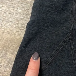 Beyond Yoga Charcoal Grey / Black Leggings Size Small thumbnail 5