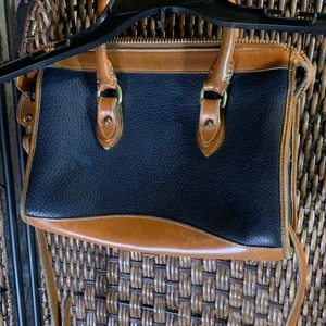 Vintage Dooney & Bourke Leather Purse thumbnail 4