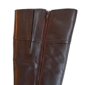 EUC Clarks Leather Boots thumbnail 3
