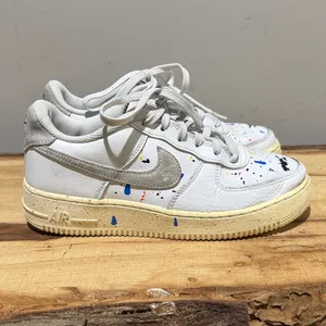 Nike Air Force 1 paint Splatter Size Youth 6/woman’s 7.5‎ B36 thumbnail 6