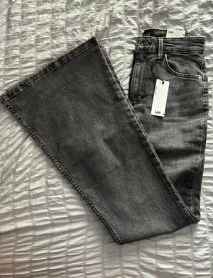 Lee Jeans thumbnail 1