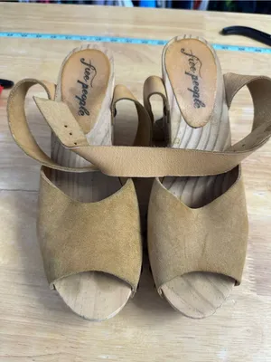 Free people heels platform shoes sz 38 or 7.5 wedges thumbnail 1