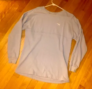 PINK - Victoria's Secret Sweatshirt thumbnail 4