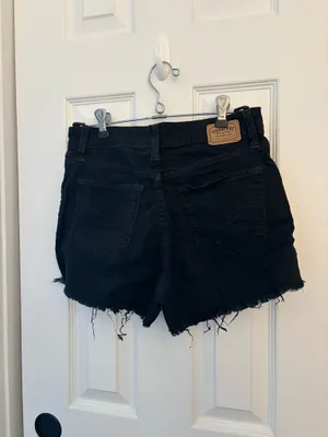 Levi’s Cut-Off Shorts thumbnail 4