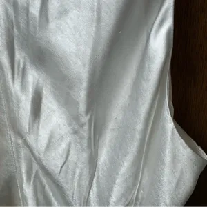 NEW Meshki Meghan Sleeveless Satin V-Neck Maxi Dress Ivory XXXL READ thumbnail 11
