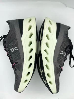 On Cloud Eclipse women’s running sneakers Size 8.5 gray/green Black thumbnail 11