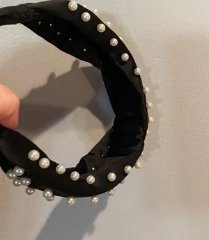 Black Headband with Pearls thumbnail 5