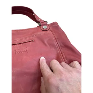 Fossil Vintage Womans Red Leather Handbag Clutch With Dual Handles SKU8148 thumbnail 3