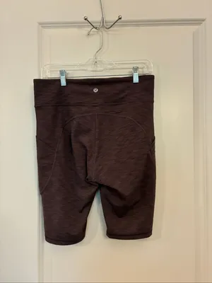 Lululemon Invigoratehigh-rise bike shorts women’s size 10 ￼ thumbnail 4