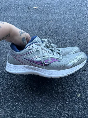 Saucony Cohesion 9 Gray Pink Running Shoes Women’s Size 10 thumbnail 4