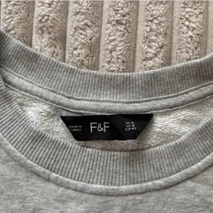F&F Light Gray Women's Sweatshirt thumbnail 3