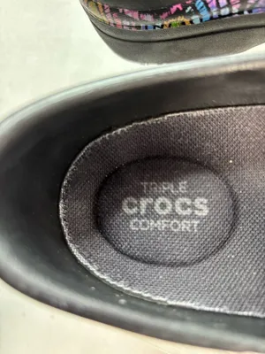 CROCS Triple Comfort 7 Women's Multicolor Circular Artistic Pattern Slip-On Clog thumbnail 6