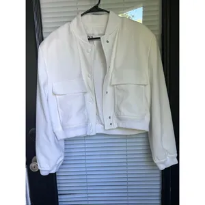 Zara Cream Linen Blend Snap Button Mock Neck Cropped Bomber Varsity Jacket L thumbnail 12