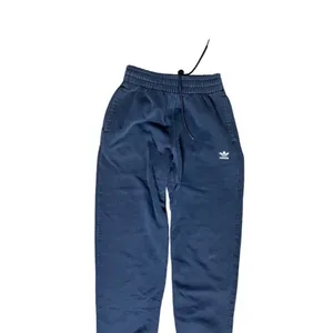 Women’s black adidas oversized sweatpants joggers thumbnail 3