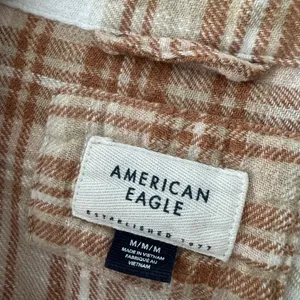 American Eagle Brown Tan Plaid Oversized‎ Button Down Top thumbnail 4