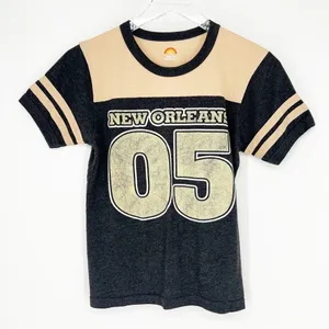 Urban Renewal New Orleans Short Sleeve Graphic T-Shirt Women's Size L Streetwear thumbnail 2