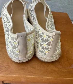 Madden Girl Summer Daisy Floral Lace Mesh Mary Jane Espadrille Flats Shoes~9 thumbnail 4