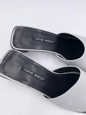Vintage 90s Y2K Nine West Silver Square Toe Sandal Heels Size 5.5 Retro 2000s thumbnail 4