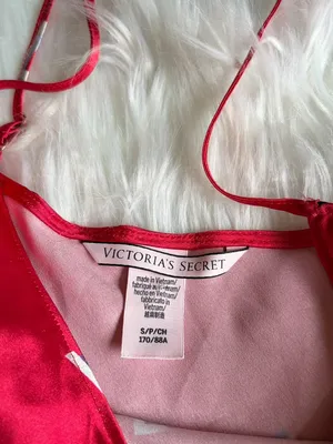 Victoria's Secret Red Love Tank Top Women's Small thumbnail 2