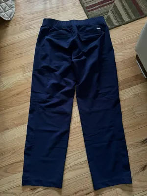 FIGS Scrub Pants Medium thumbnail 4